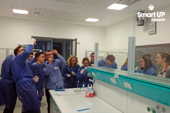 Biochemia od kuchni trwają zapisy na bezpłatne warsztaty w Gliwicach! Dziecko, LIFESTYLE - Już dziś zapisz się na bezpłatne, dwudniowe warsztaty ADAMED SmartUP Academy, które odbędą się w dniach 9-10 kwietnia br. w Gliwicach.