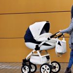 Mama wie lepiej: niebezpieczne potrząsanie dzieckiem nie wolno tego robić!