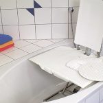 Jak dostosować łazienkę do potrzeb niepełnosprawnych?