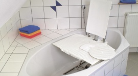 Jak dostosować łazienkę do potrzeb niepełnosprawnych?