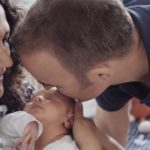 Macierzyństwo miłość od pierwszego wejrzenia?