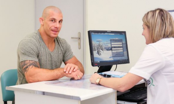 Badania prostaty ? najtrudniejsza walka w życiu każdego mężczyzny? Zdrowie, LIFESTYLE - Badania prostaty - dlaczego warto to robić regularnie?