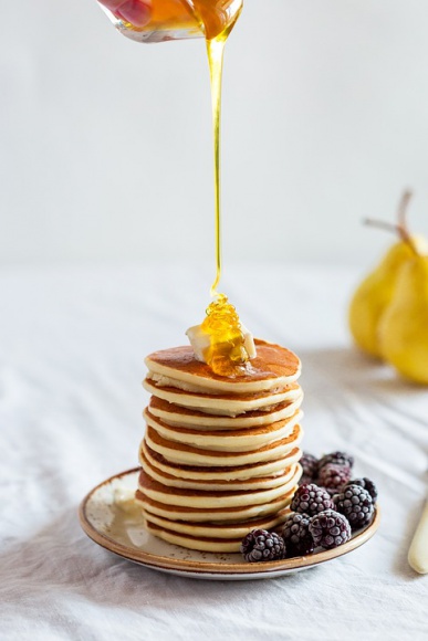 Przepis na pyszne, pachnące placuszki bananowo-jaglane la pancakes.