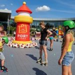 Wrotki, zabawa na Patio oraz? slime!