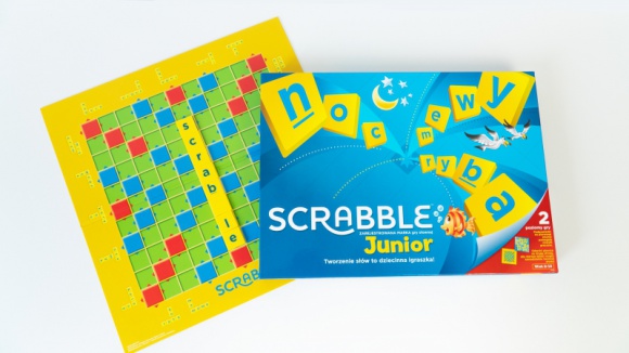 SCRABBLE WERSJA JUNIOR Dziecko, LIFESTYLE - Wersja kultowych Scrabble dla młodszych graczy.