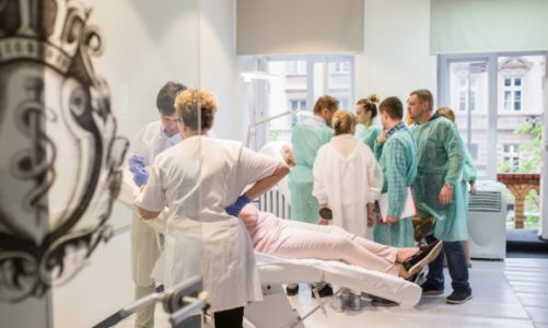 To już ponad 15 lat? Czyli słów kilka o Podyplomowej Szkole Medycyny Estetycznej