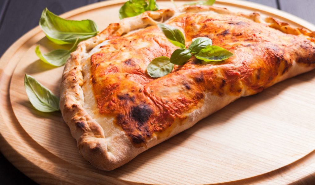 Naokoło pizzy rodzaje, smaki i techniki przygotowania