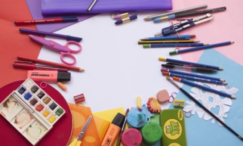 Darmowe podręczniki, 300 zł z programu Dobry Start i wyprawka na raty poradnik