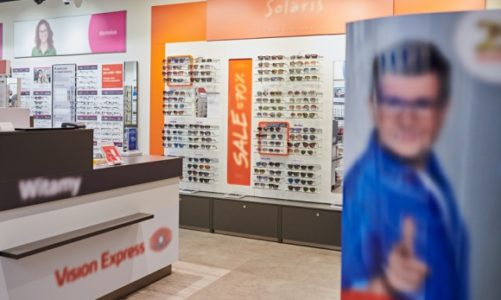 Tysiące przebadanych oczu ? Vision Express podsumowuje Światowy Dzień Wzroku