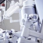 Raport PMR i UFG: Rynek robotyki chirurgicznej wzrośnie o 50%