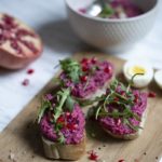 Aromatyczna pasta z buraków i pestek dyni naturalnie smaczna propozycja dla małych i dużych smakoszy zdrowej kuchni