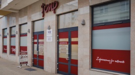 W rodzinie siła, czyli klucz do sukcesu w branży medycznej Zdrowie, BIZNES - Zaczynali od kilku prywatnych gabinetów. Obecnie Centrum Medyczne CMP to 13 placówek na terenie Warszawy i okolic. Rodzinnej firmie od początku towarzyszy motto rozwój albo upadek?. Dzięki temu lokalnie śmiało konkurują z największymi graczami w swojej branży.