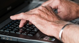 Żyjemy dłużej, pracujemy dłużej jak dbać o zdrowie pracowników 50+?