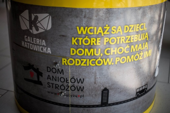 Dom Aniołów Stróżów i Galeria Katowicka łączą siły, by pomagać Dziecko, LIFESTYLE - 14 września w Galerii Katowickiej można wesprzeć Dom Aniołów Stróżów.