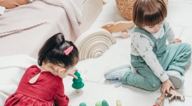 Nowe musy owocowe BoboVita z bohaterami bajki Masza i Niedźwiedź Dziecko, LIFESTYLE - Poznaj 4 pyszne nowości w poręcznych opakowaniach, które idealnie uzupełnią jadłospis malucha.