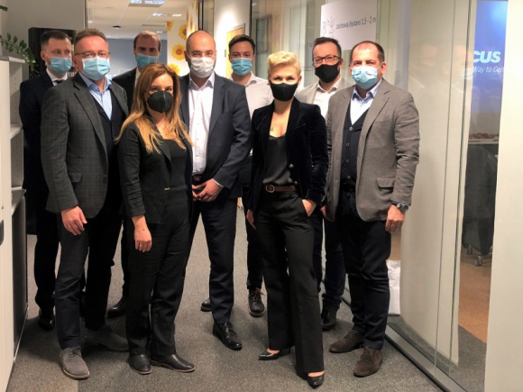 Nowe centra Medicover Stomatologia w Mławie, Ostródzie i Olsztynie Zdrowie, BIZNES - Pięć nowych centrów stomatologicznych o tyle z końcem 2020 r. powiększyła się Medicover Stomatologia. W ubiegłym miesiącu dołączyły do niej trzy olsztyńskie centra Kraina Zdrowego Uśmiechu oraz dwa w Ostródzie i Mławie, działające pod marką Centrum Uśmiechu.