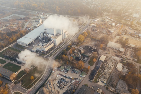 Smog ? co z aktywnością fizyczną na ?świeżym? powietrzu? Zdrowie, LIFESTYLE - Konsekwencje długotrwałego wdychania smogu mogą być tragiczne w skutkach. Jak się przed nim chronić i jak postępować, gdy na zewnątrz stężenie szkodliwych dla zdrowia pyłów zawieszonych jest szczególnie wysokie?