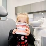 Dentyści z Warszawy pomogą rodzicom przygotować dzieci do pierwszej wizyty