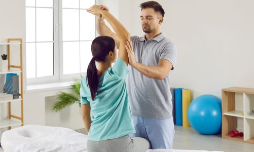 Czym cechuje się profesjonalna rehabilitacja?